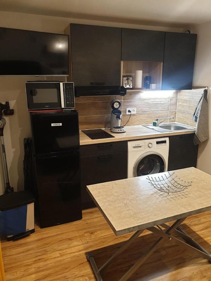 Le 67,ski et randonnée,lave linge,sèche linge,parking Bernex Exterior foto